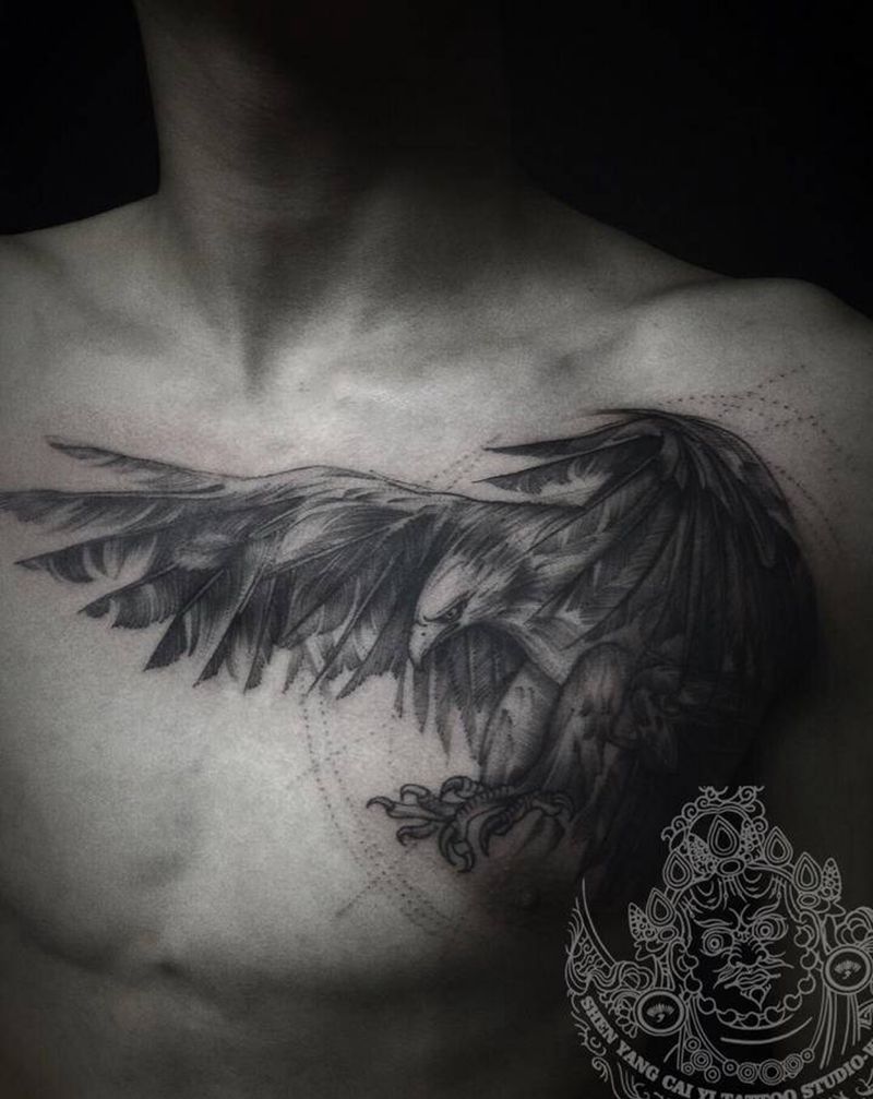 前胸老鹰 霸气纹身图片_胸部图腾点刺纹身图案