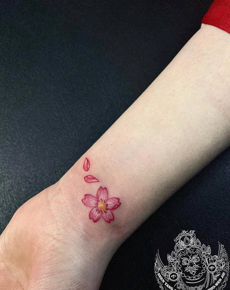 修改小樱花纹身图片_手臂水彩纹身图案
