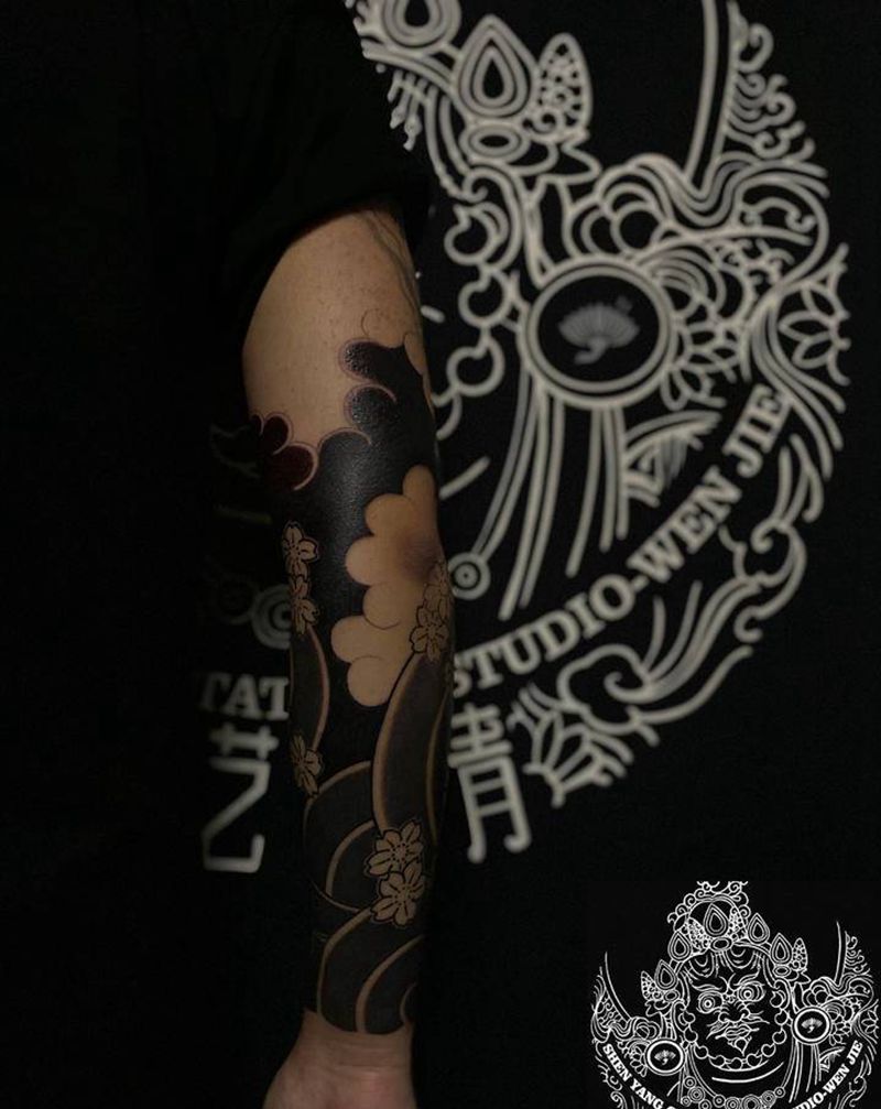 老传统花臂 未完纹身图片_手臂老传统纹身图案