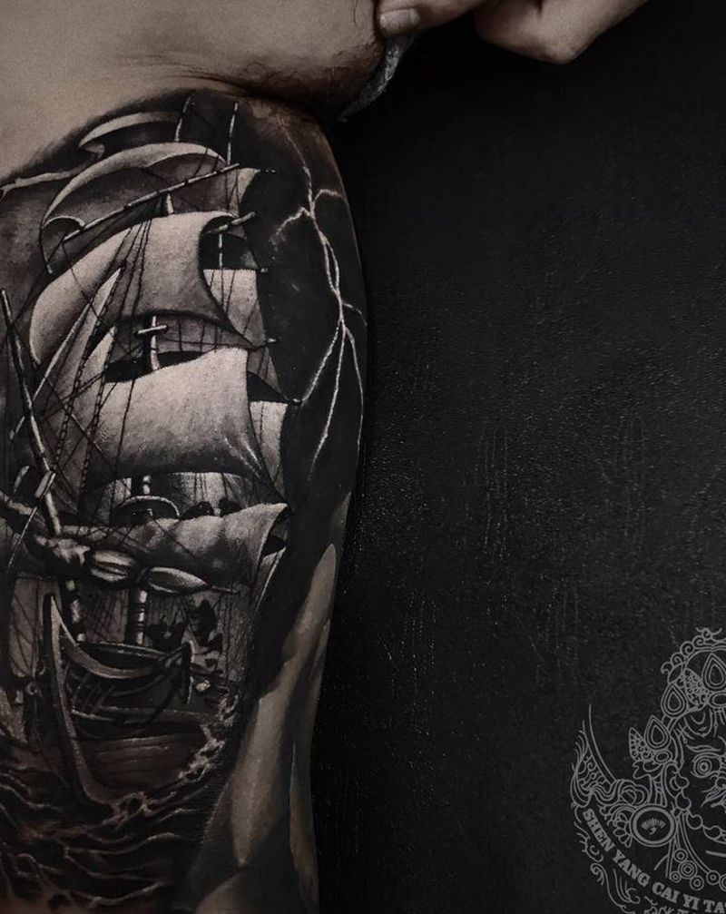 店内欧美黑灰纹身图片_手臂欧美写实纹身图案