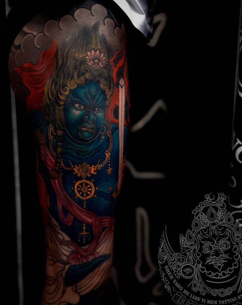 花腿进度纹身图片_腿部老传统纹身图案