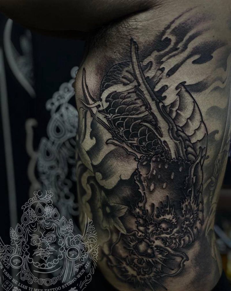 龙的传人纹身图片_腰部新传统纹身图案