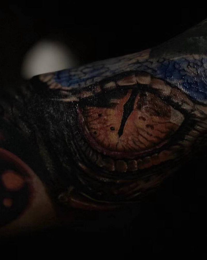 彩色写实纹身图片_手臂欧美写实纹身图案