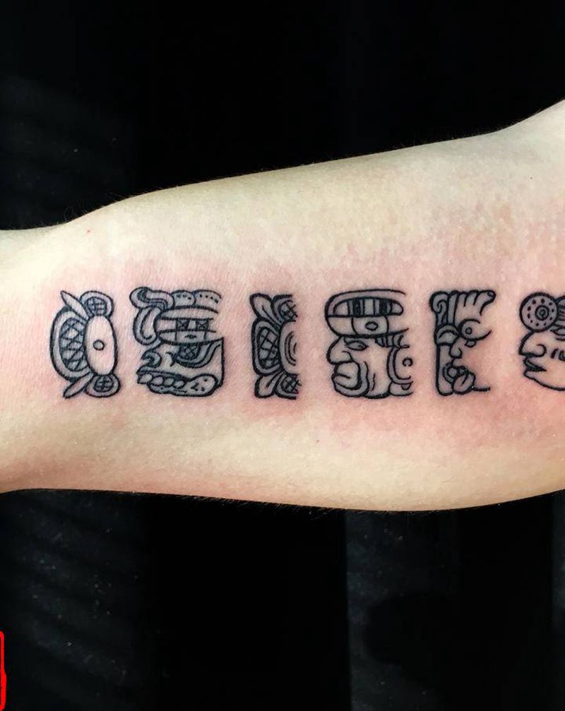 玛雅数字纹身图片_手臂花体字同城数字纹身图案