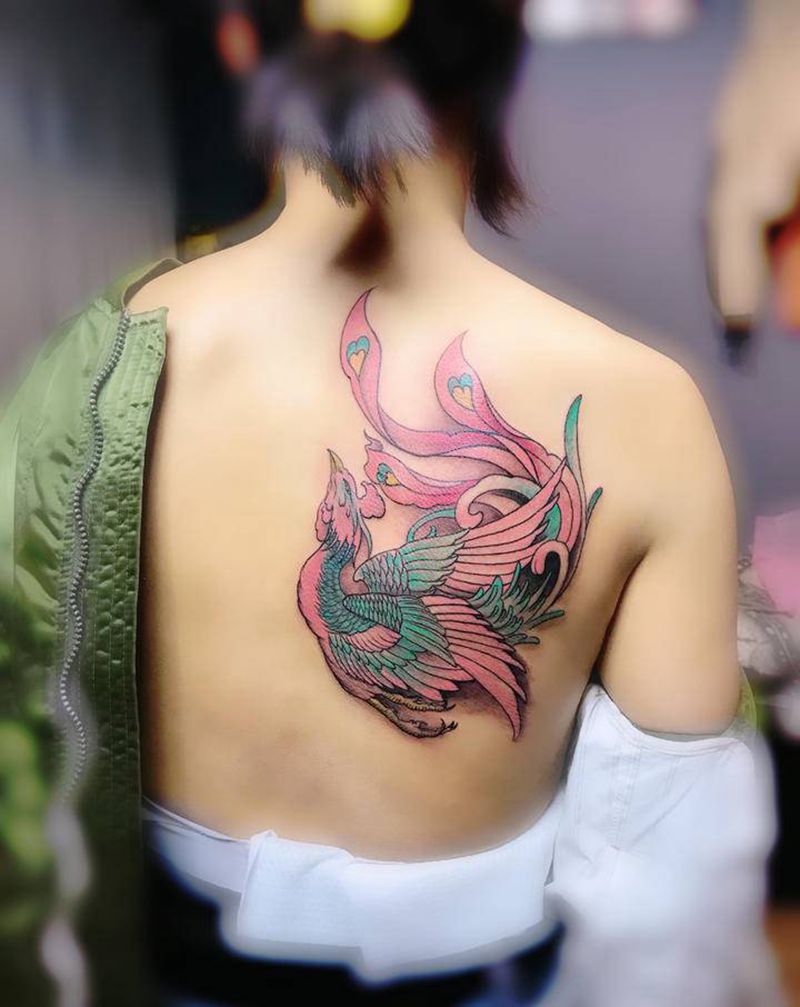 凤凰纹身图片_背部纹身图案
