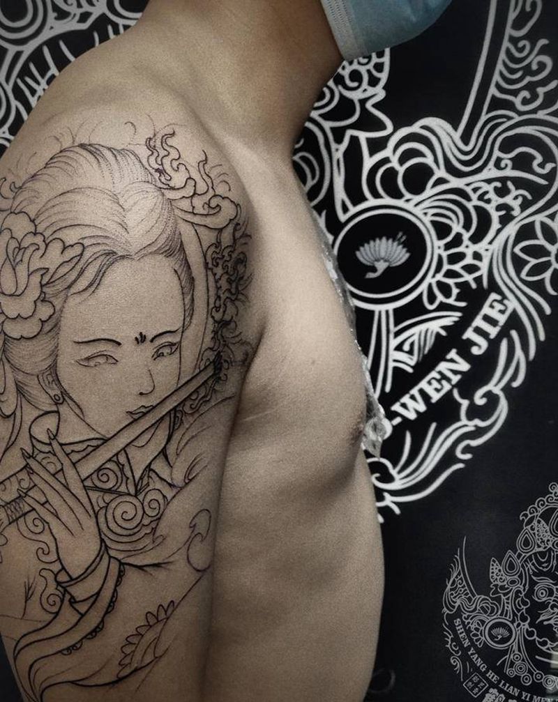 店内大臂基础线纹身图片_手臂新传统纹身图案