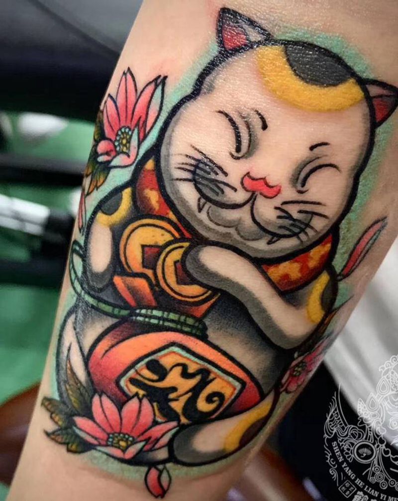 招财猫纹身图片_手臂Old School纹身图案