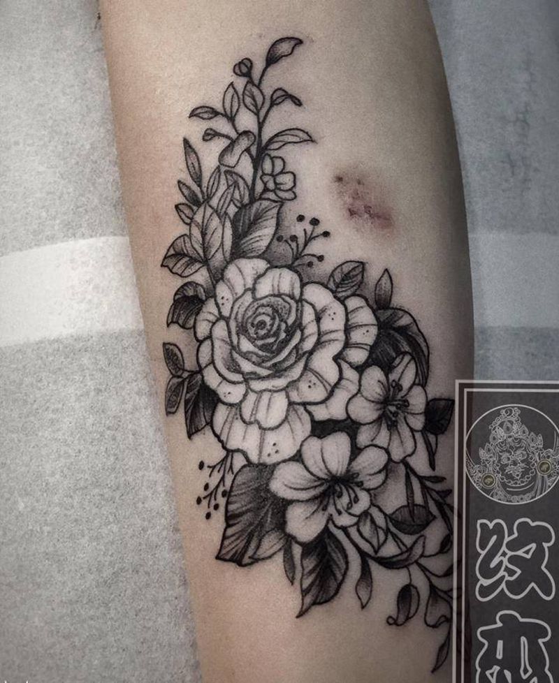 素花小清新纹身图片_手臂点刺纹身图案