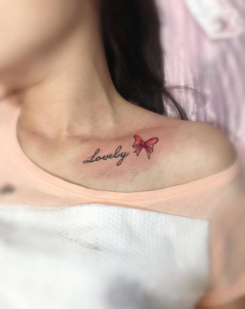 锁骨小清新纹身图片_腿部胸部纹身图案