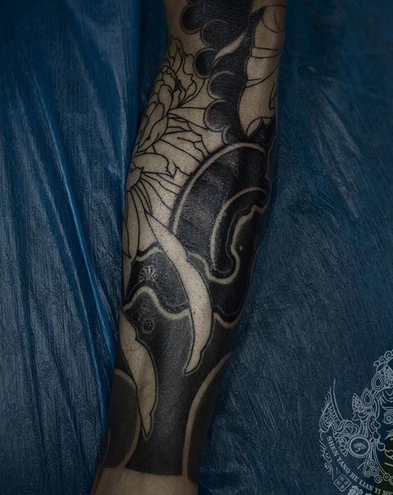 花腿局部，下次继续纹身图片_腿部老传统纹身图案