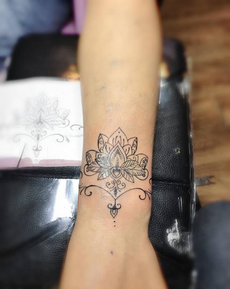 梵花纹身图片_手臂纹身图案