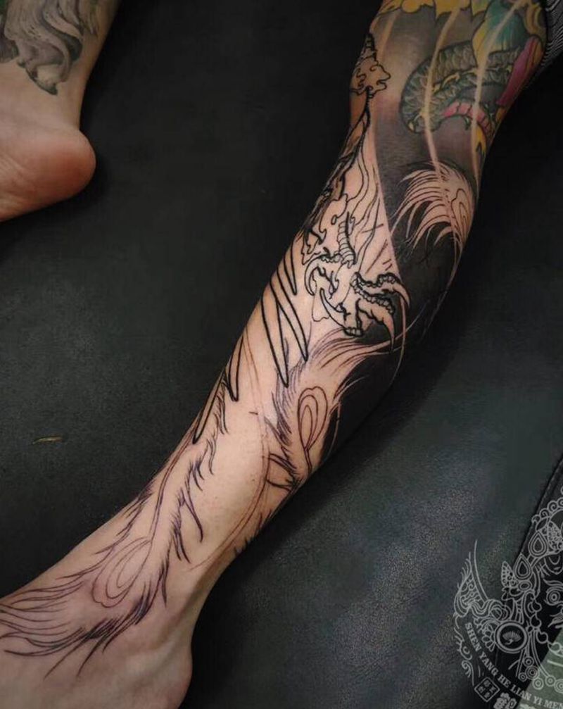 花腿局部纹身图片_腿部新传统纹身图案