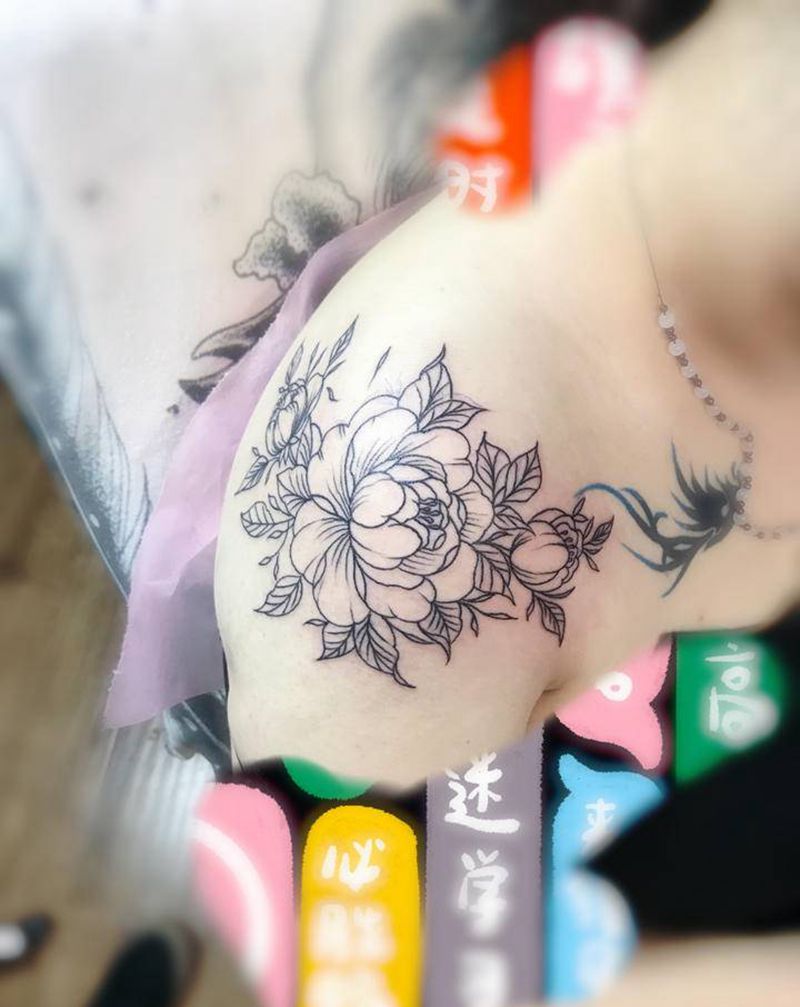 素花纹身图片_肩部纹身图案