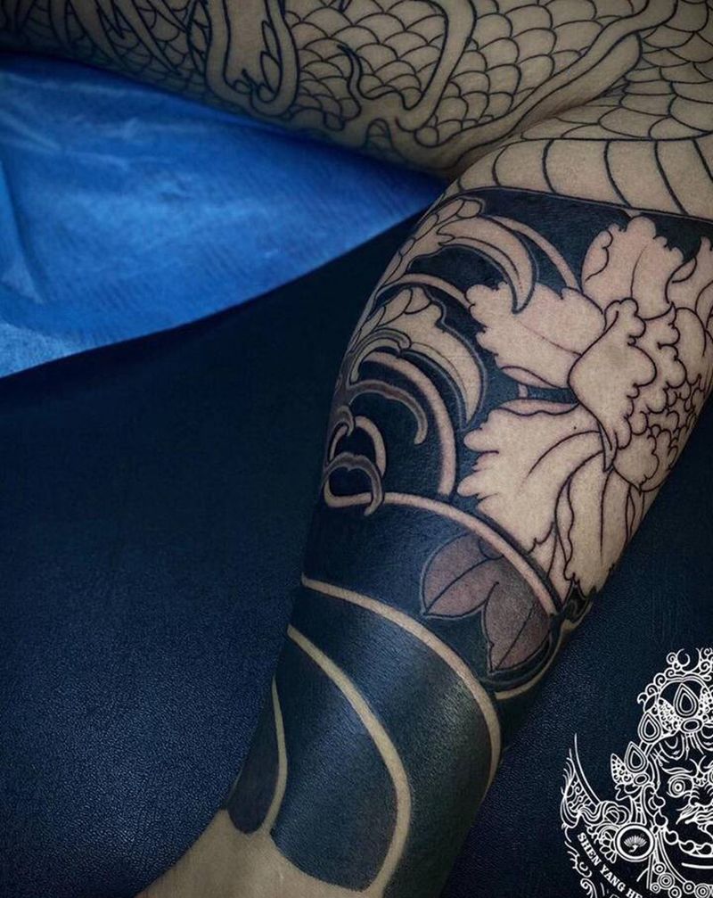 花腿进度纹身图片_腿部老传统纹身图案