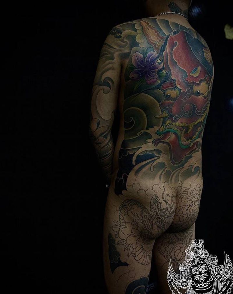 满背进度纹身图片_背部老传统新传统纹身图案