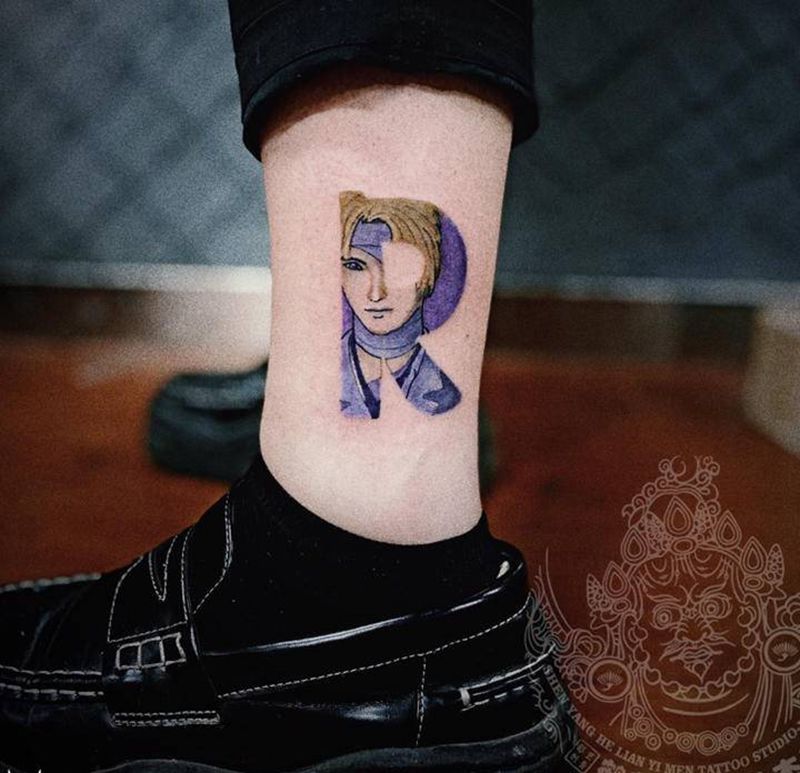 彩色小图纹身图片_腿部水彩纹身图案