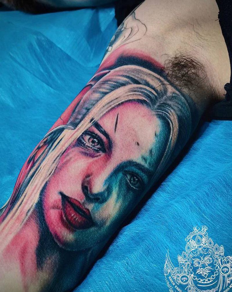 小丑女纹身图片_手臂欧美写实纹身图案