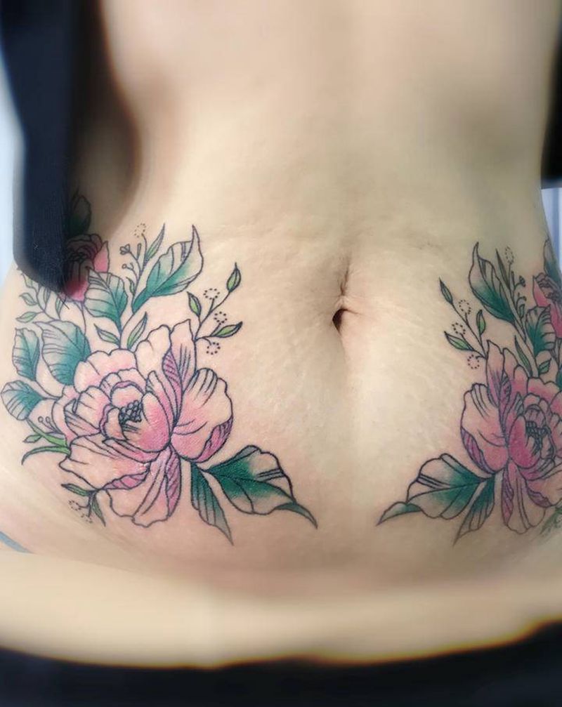 素花纹身图片_腹部纹身图案