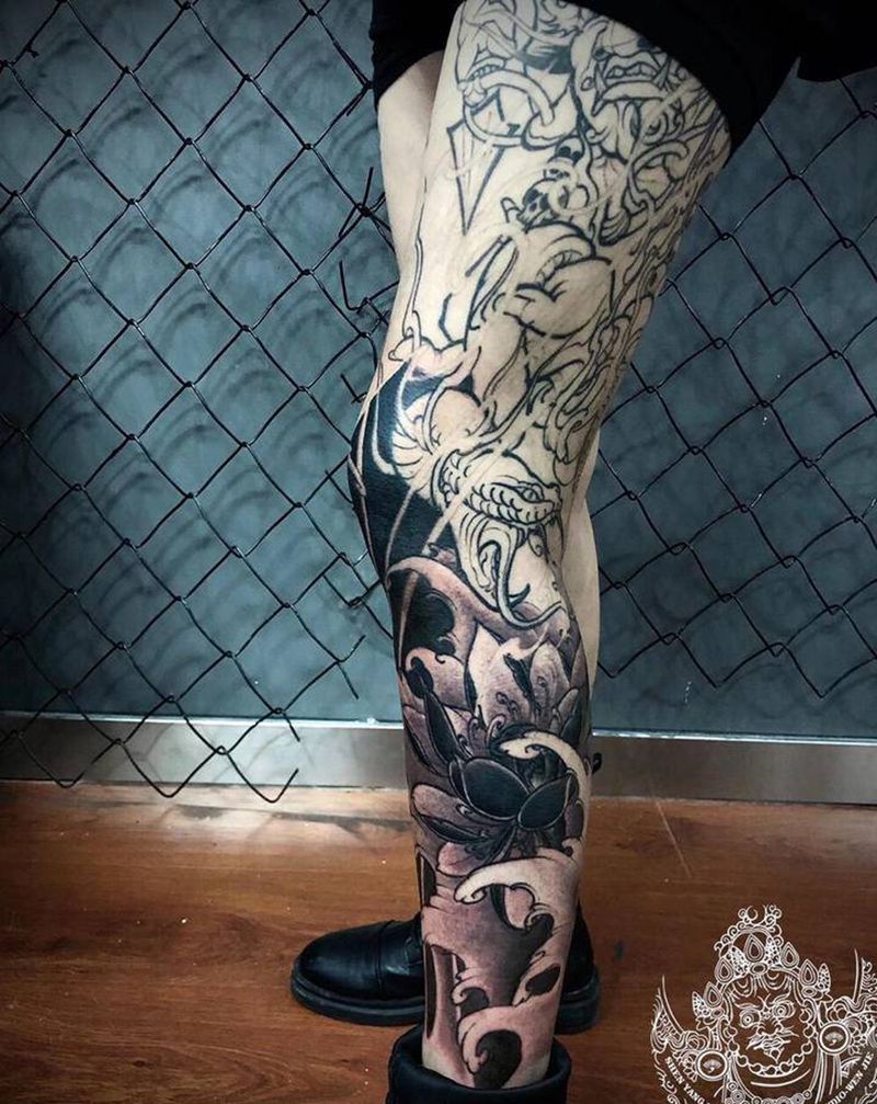 店内花腿局部纹身图片_腿部新传统纹身图案