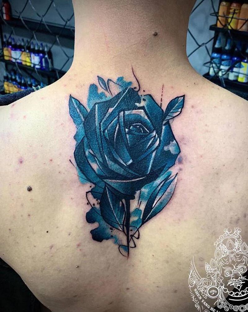 遮盖纹身图片_背部Old SchoolNew School纹身图案