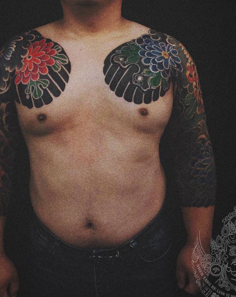 七分半甲纹身图片_手臂老传统新传统纹身图案