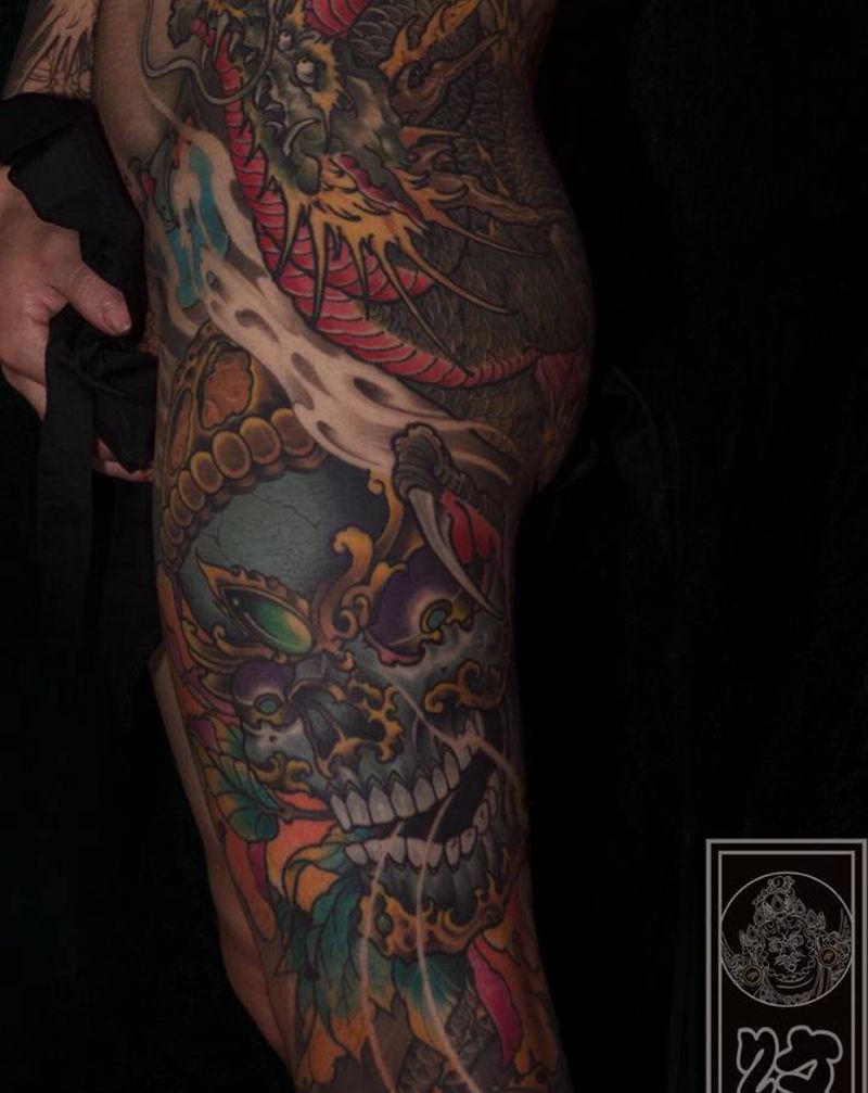 嘎巴拉纹身图片_腿部新传统纹身图案