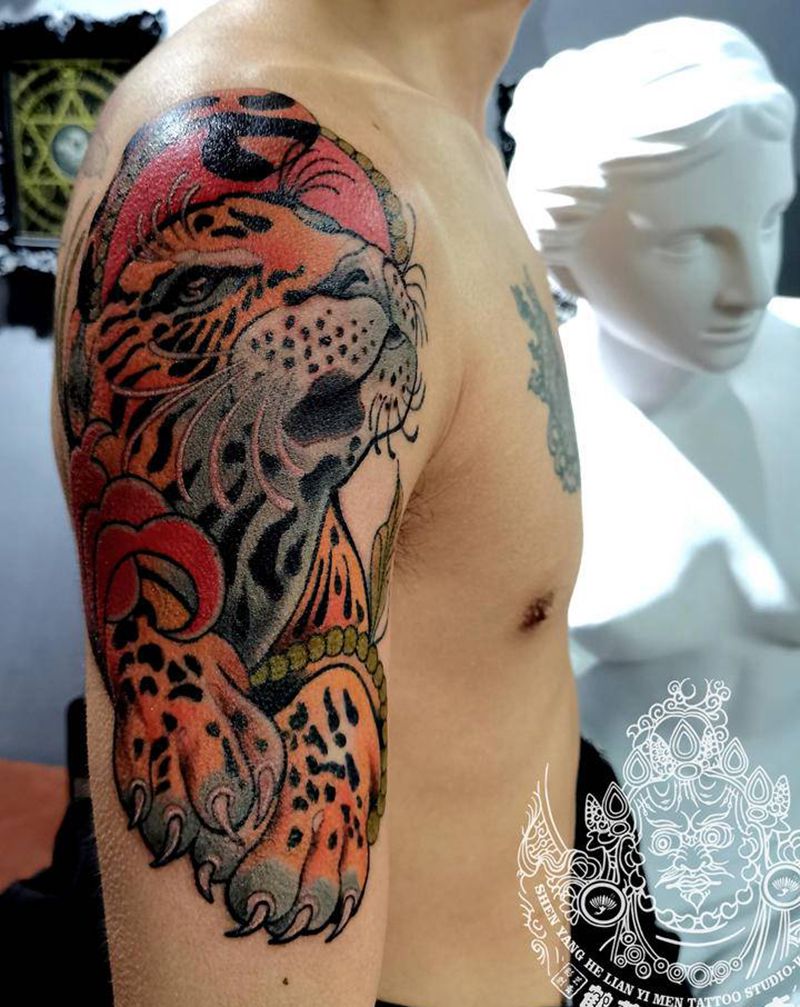 老虎纹身图片_手臂Old SchoolNew School纹身图案