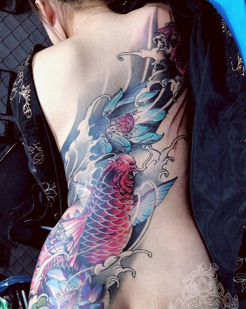 美女新传统修改添加纹身图片_臀部背部新传统纹身图案