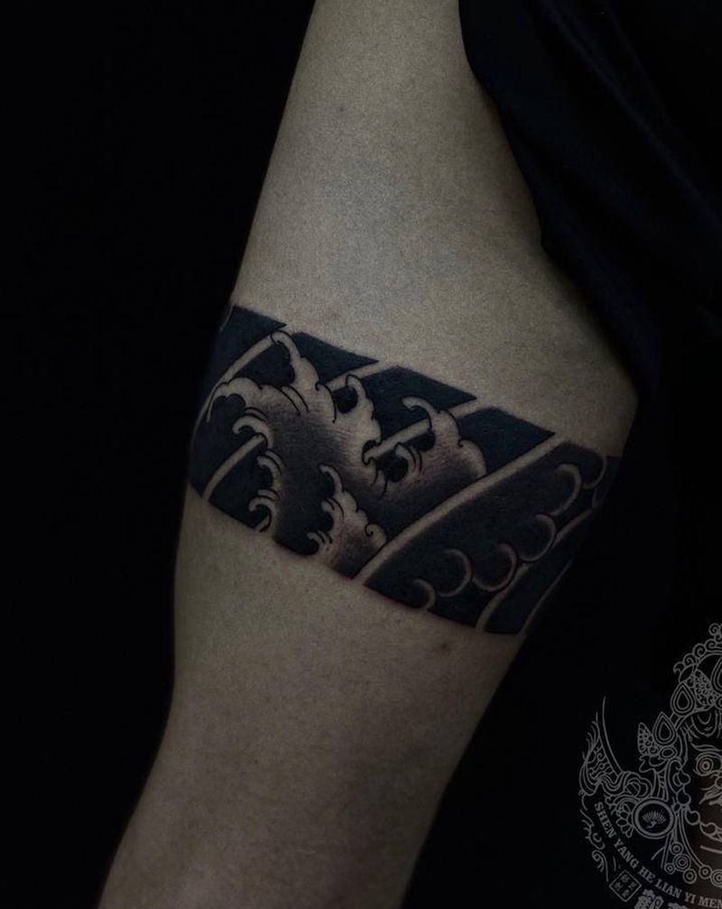 腿环纹身图片_腿部新传统纹身图案