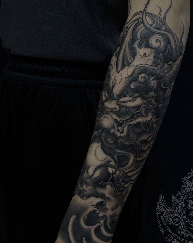 唐狮纹身图片_手臂新传统纹身图案