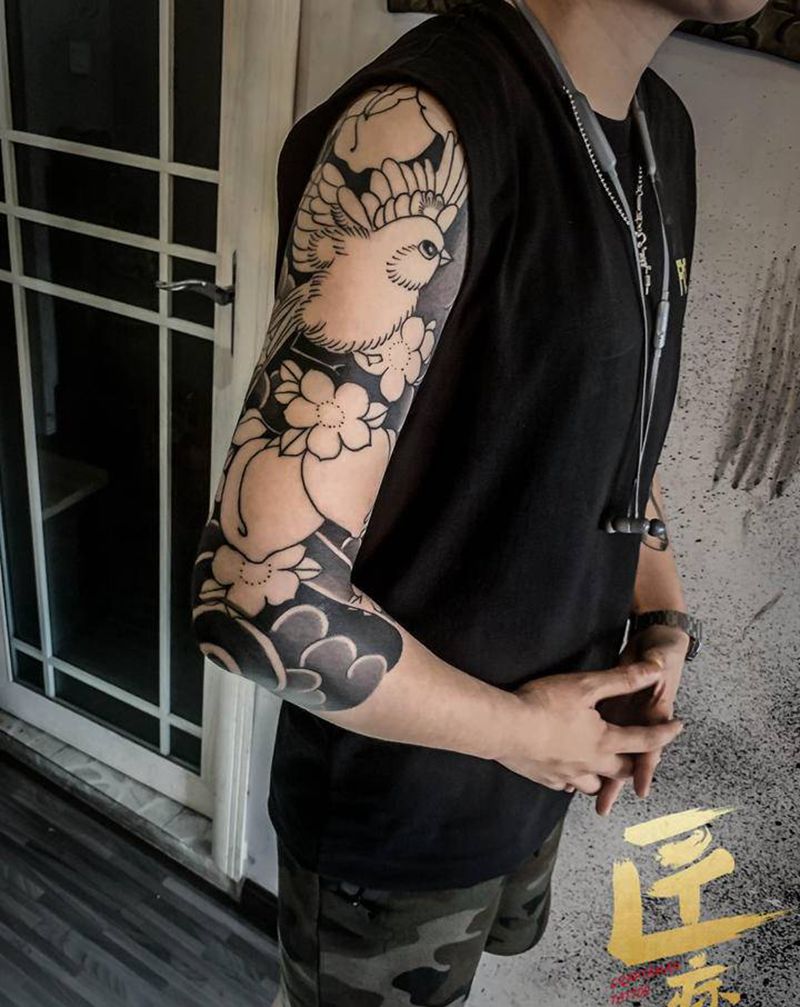 《桃》7分袖纹身图片_手臂老传统纹身图案