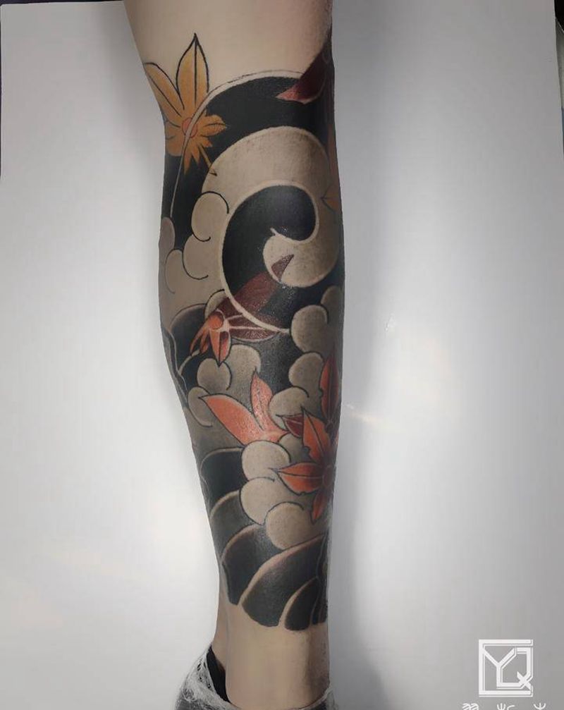 老传统包小腿纹身图片_腿部老传统老传统 日式花腿羿刺青纹身图案