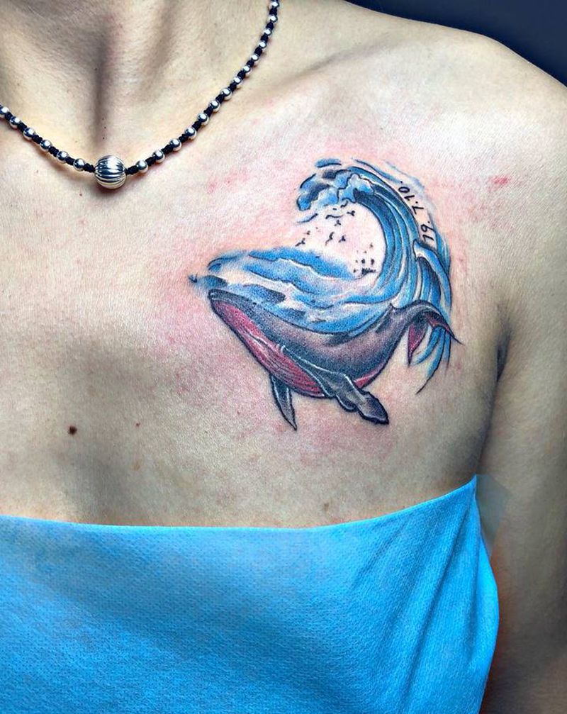 鲸鱼纹身图片_胸部纹身图案