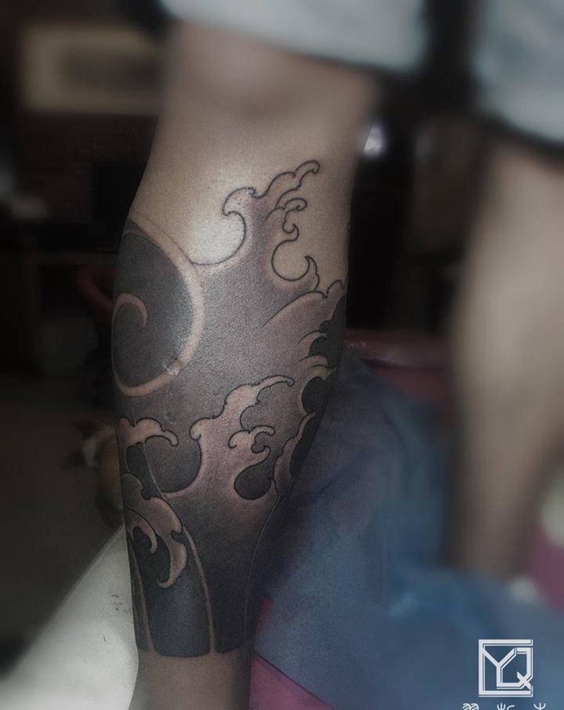 手绘老传统浪花纹身图片_腿部老传统新传统花腿老传统日式浪花包小腿纹身图案