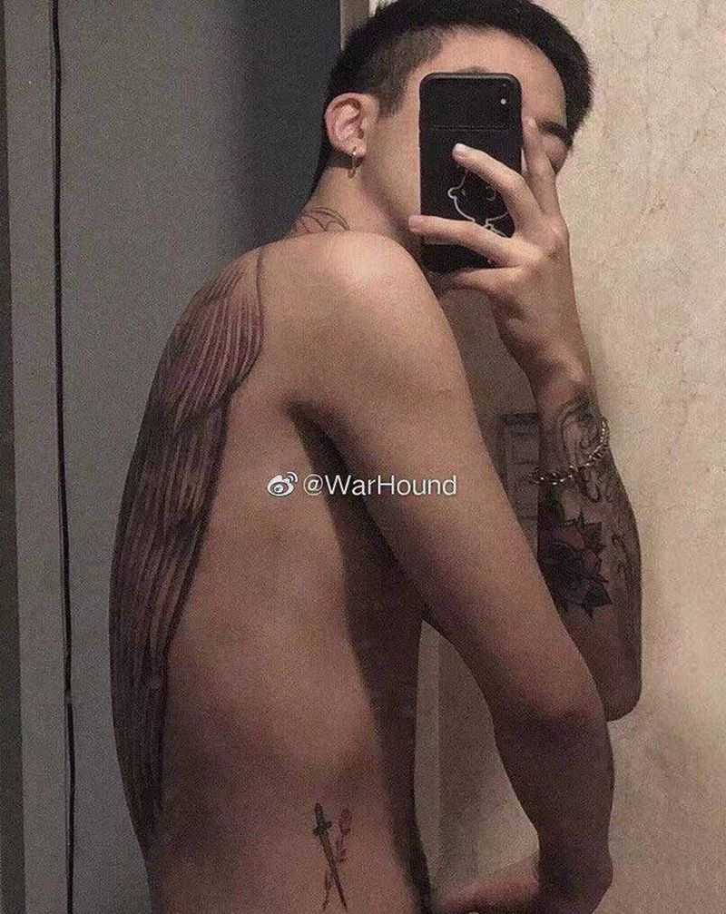 翅膀纹身图片_背部肩部新传统欧美写实翅膀满背羿刺青纹身图案