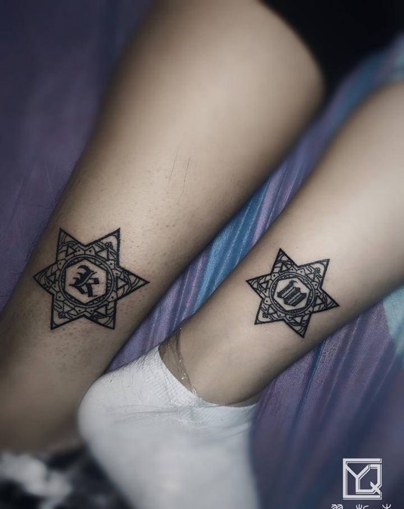 情侣纹身纹身图片_腿部脚部几何图腾情侣脚踝小腿纹身图案