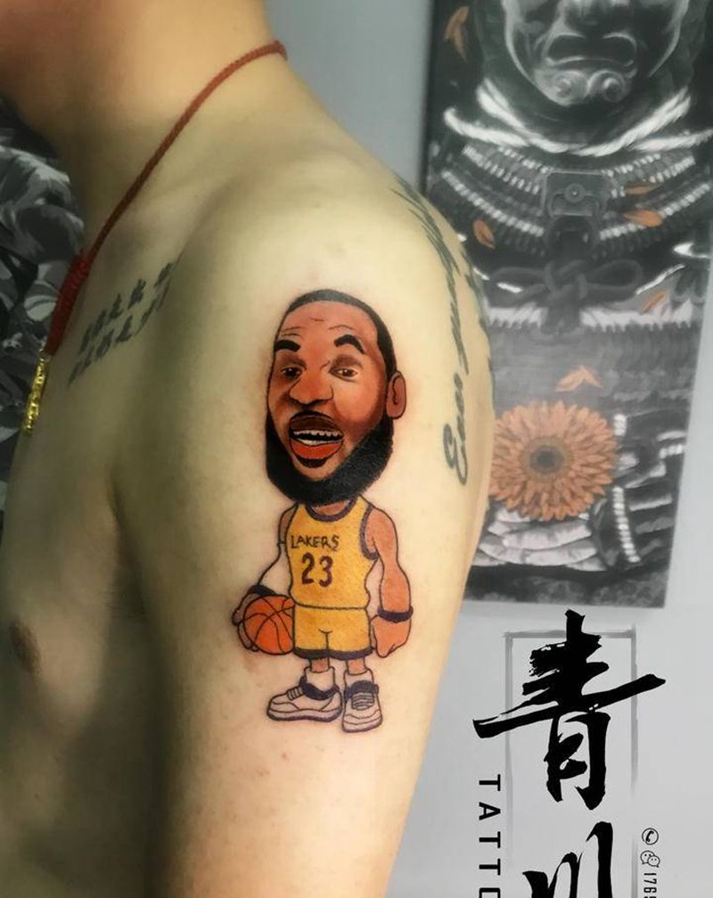 卡通詹姆斯纹身图片_手臂水彩New School卡通詹姆斯纹身图案