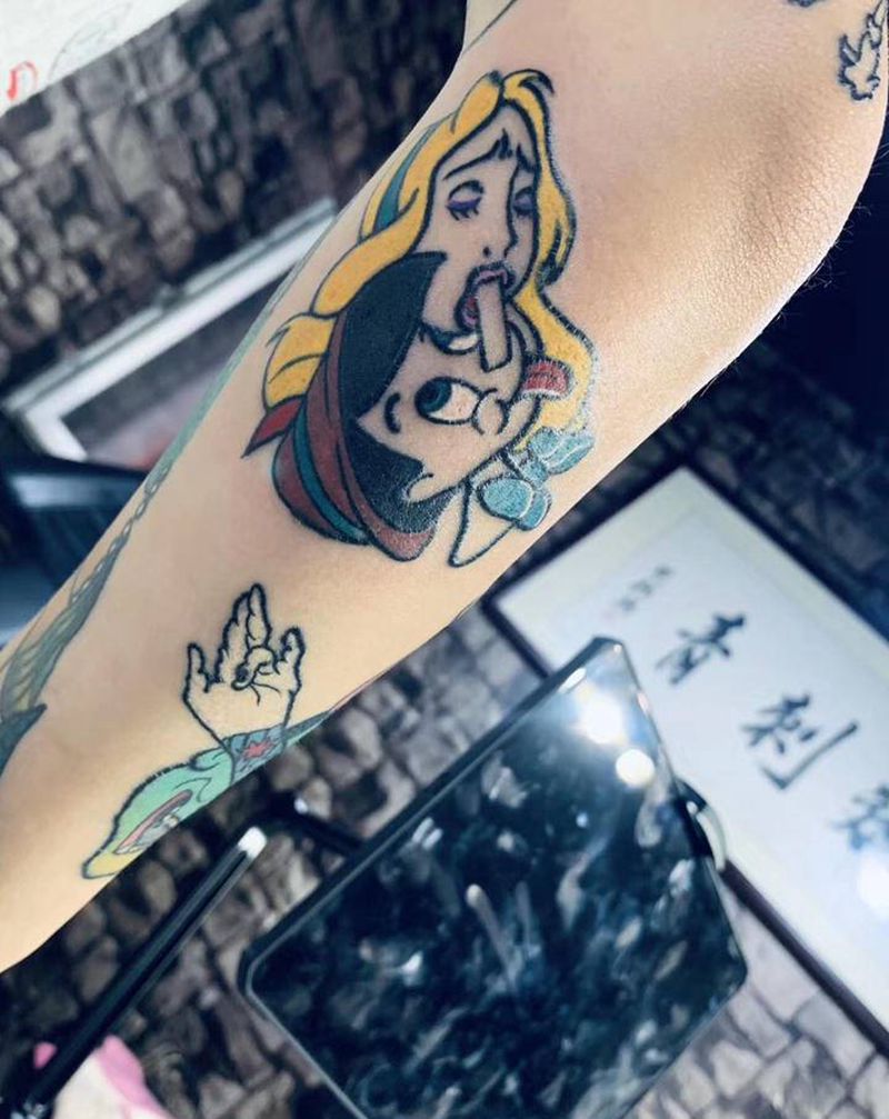 皮诺曹纹身图片_手臂New School纹身图案