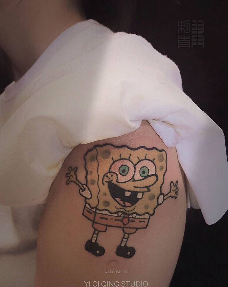 海绵宝宝纹身图片_肩部手臂New SchoolOld School海绵宝宝花臂拼接彩色纹身图案