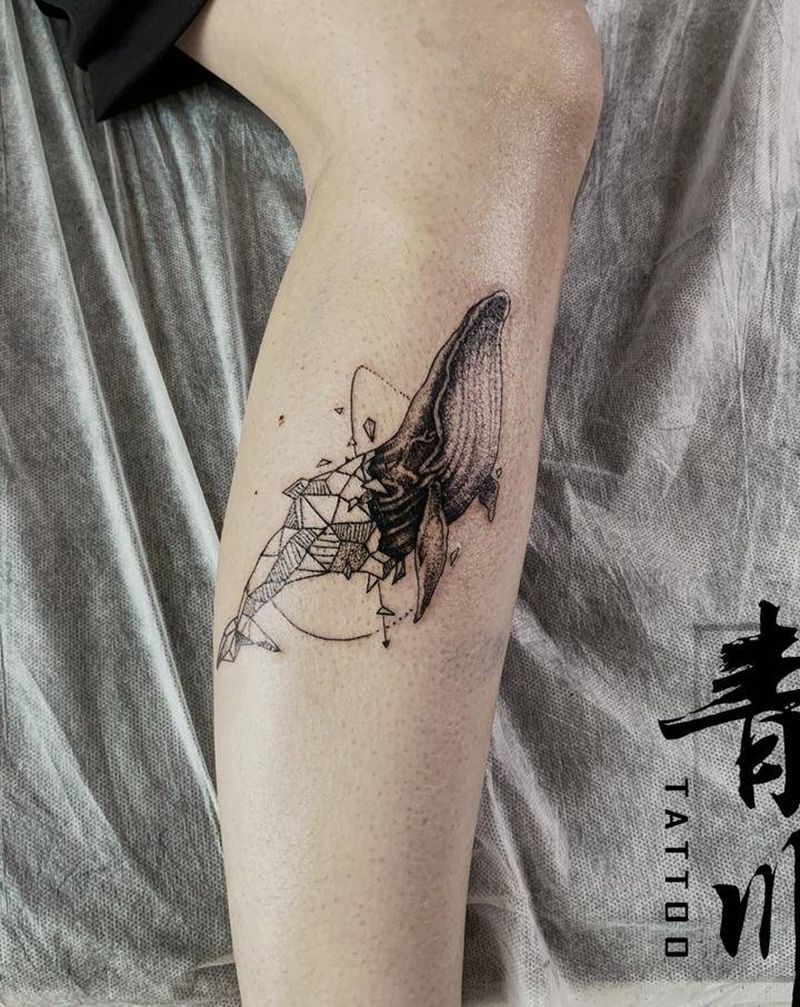 鲸鱼纹身图片_腿部点刺几何纹身图案