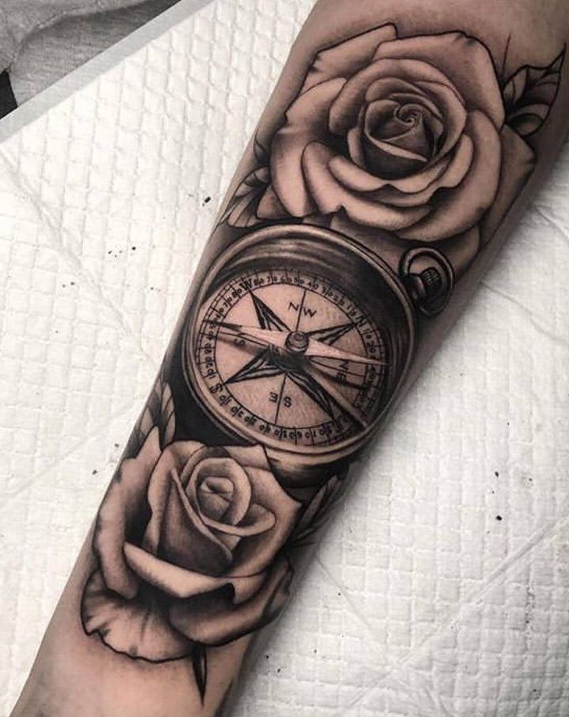 玫瑰指南针纹身图片_欧美写实纹身图案