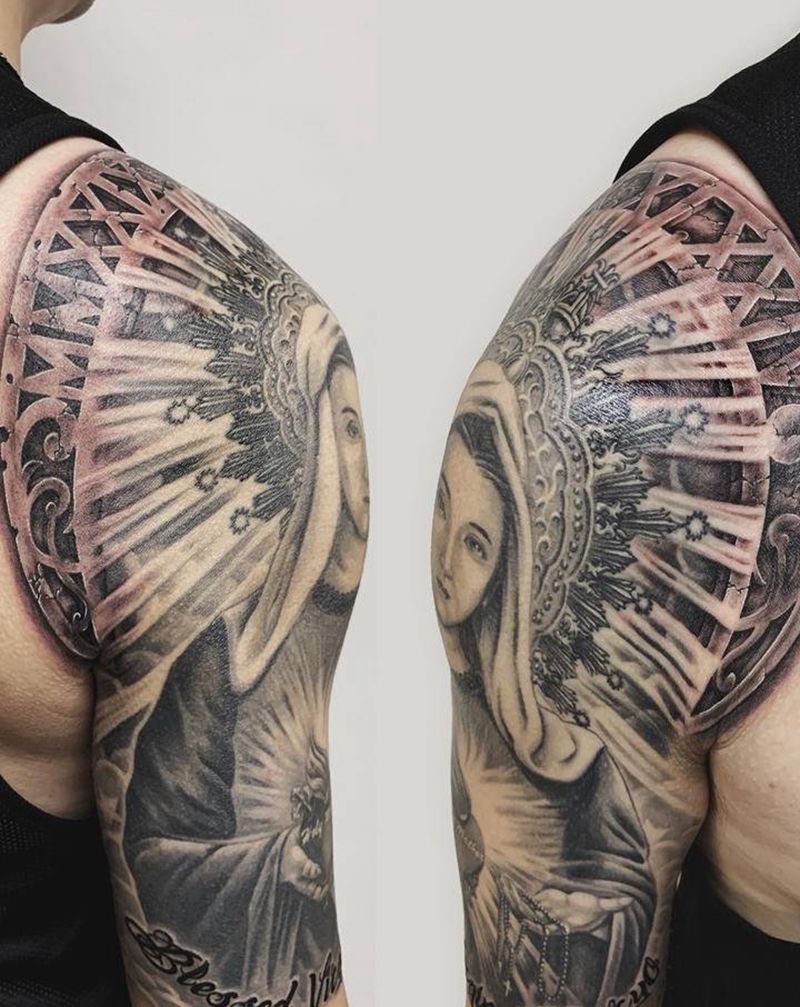 圣母添加背景纹身图片_手臂欧美写实圣母纹身图案