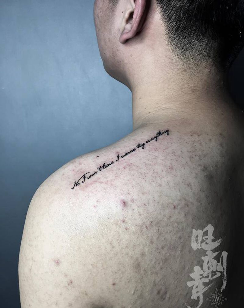 清新英文纹身图片_肩部背部花体字纹身图案