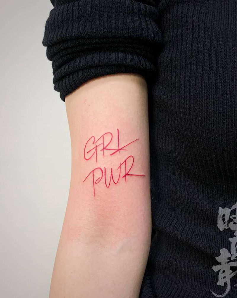 英文纹身图片_手臂花体字纹身图案