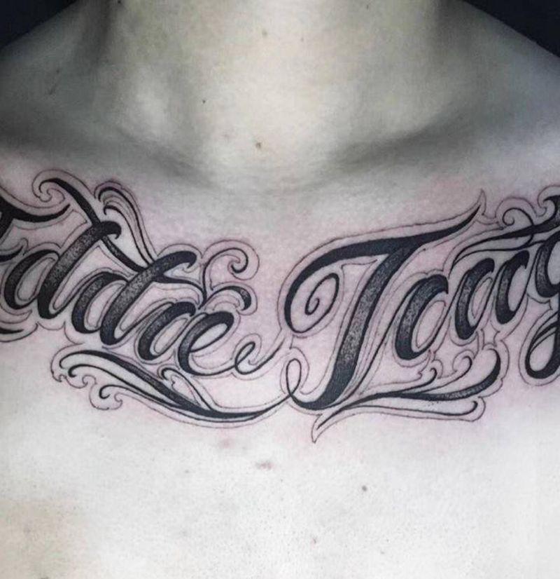 花体字纹身图片_胸部花体字纹身图案
