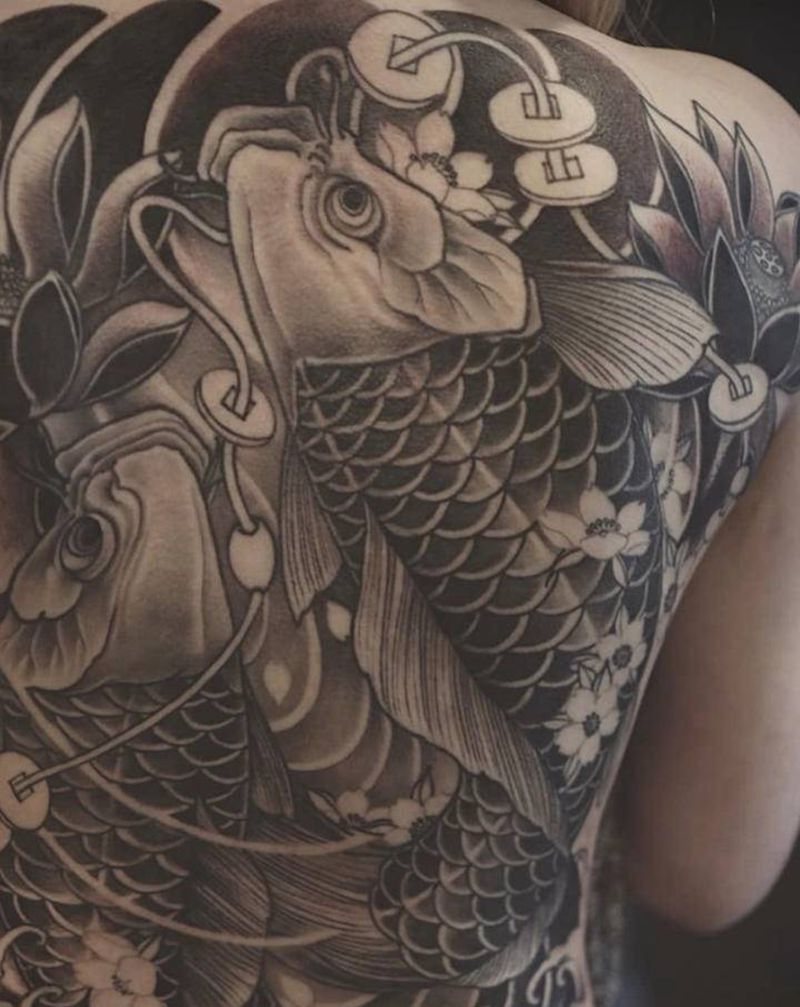 双鱼满背纹身图片_背部老传统纹身图案