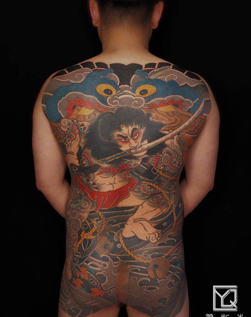 张顺破涌金门纹身图片_臀部背部老传统日式老传统张顺破水门满背纹身图案