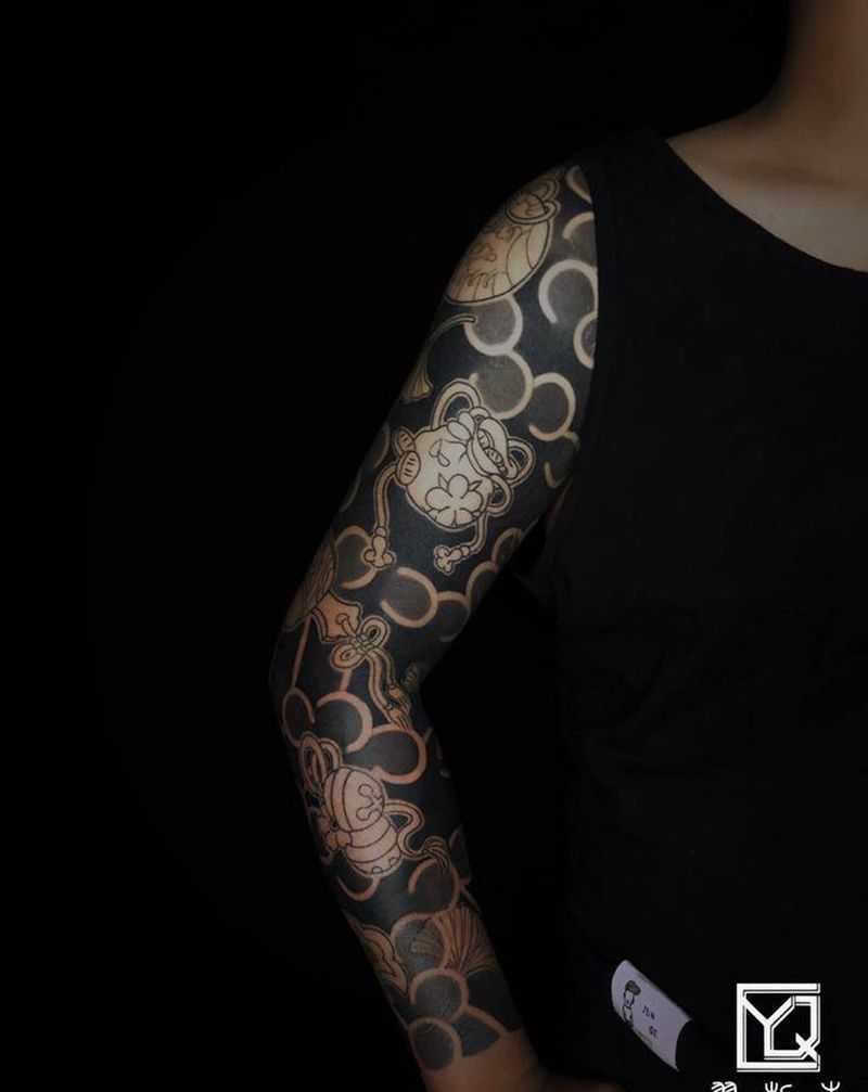 多宝花臂纹身图片_手臂肩部老传统新传统花臂老传统纹身图案