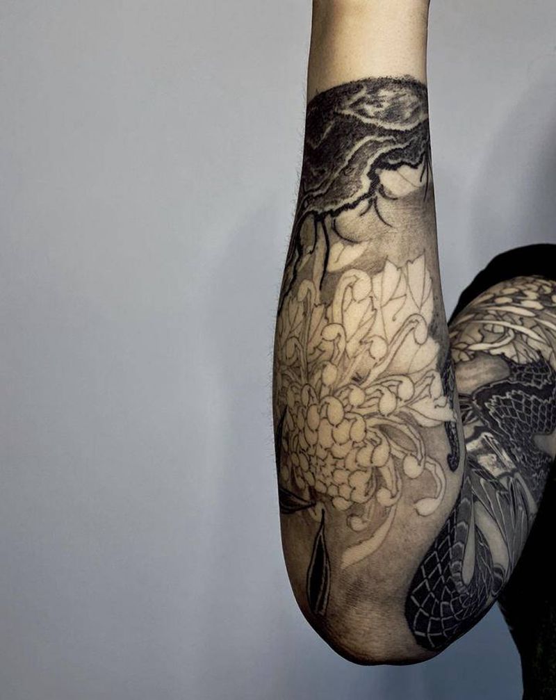 青蛇纹身图片_手臂新传统纹身图案