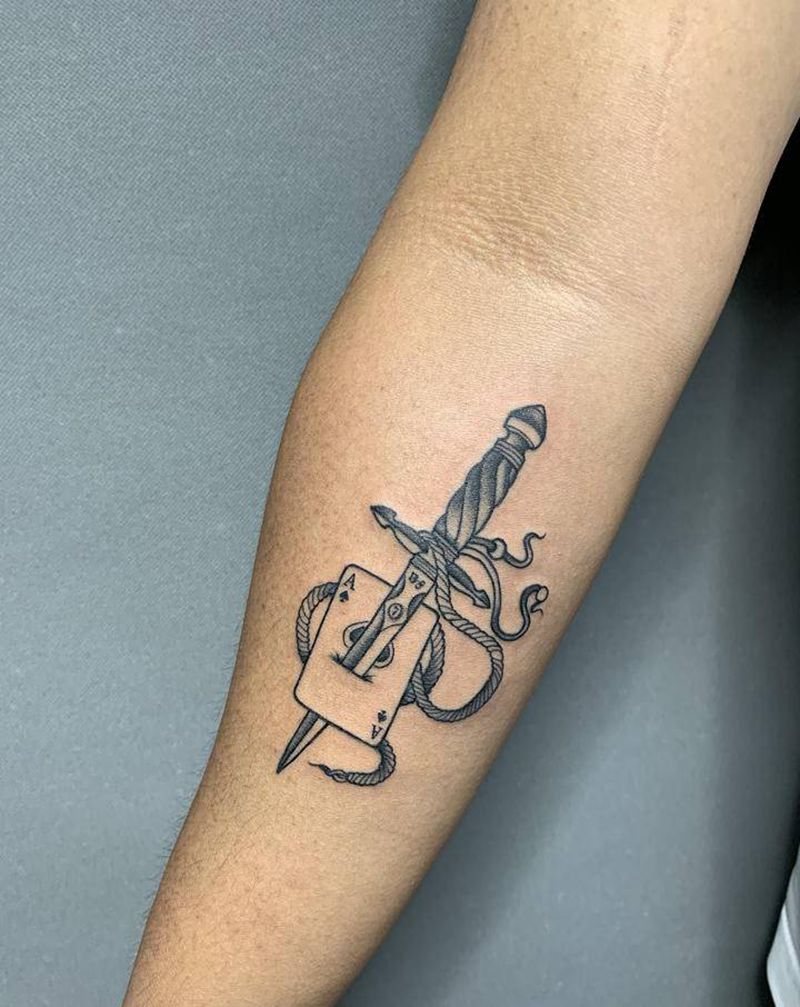 school纹身图片_手臂New School纹身图案